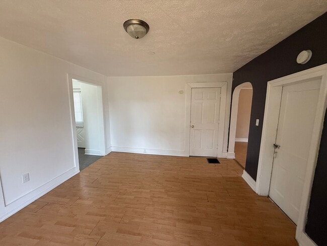 property at 123 W Madison St