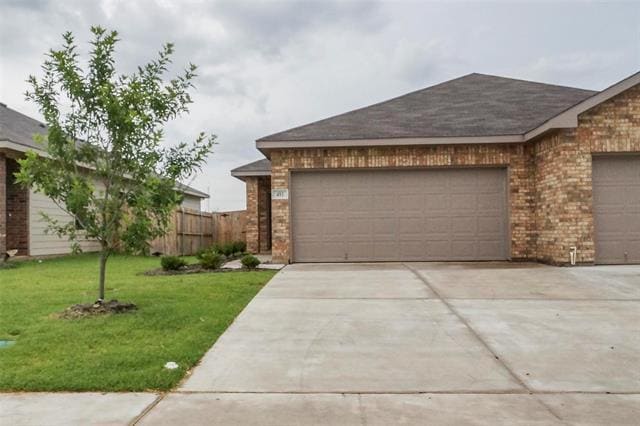 493 Canvas Ct in Crowley, TX - Building Photo - Building Photo