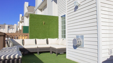 1506 McKinley Pl in Iowa City, IA - Building Photo - Building Photo