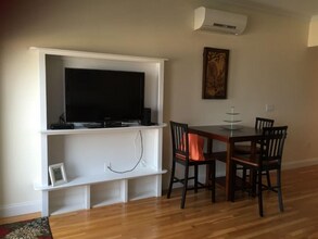 83 Ocean Blvd in Hampton, NH - Building Photo - Building Photo