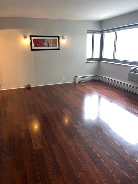 7337 S South Shore Dr, Unit 607 in Chicago, IL - Building Photo - Building Photo