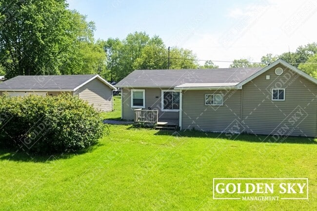 property at 1700 N Manring Ave