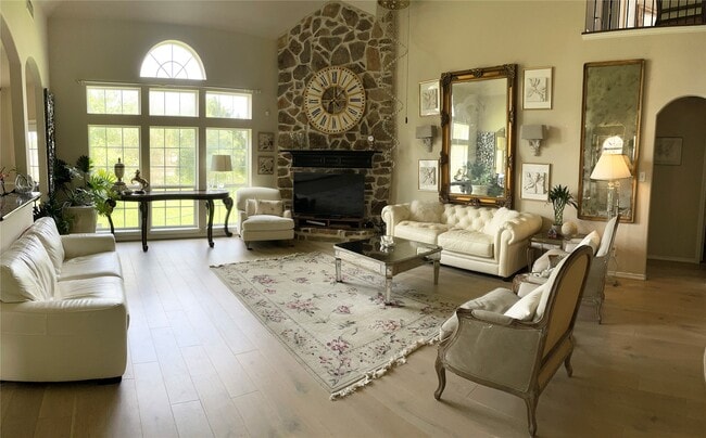 property at 28142 Kudzu Dr