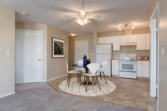 Amberwynd Apartments in Spruce Grove, AB - Building Photo - Building Photo