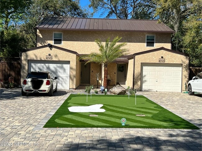 2132 Bay Rd