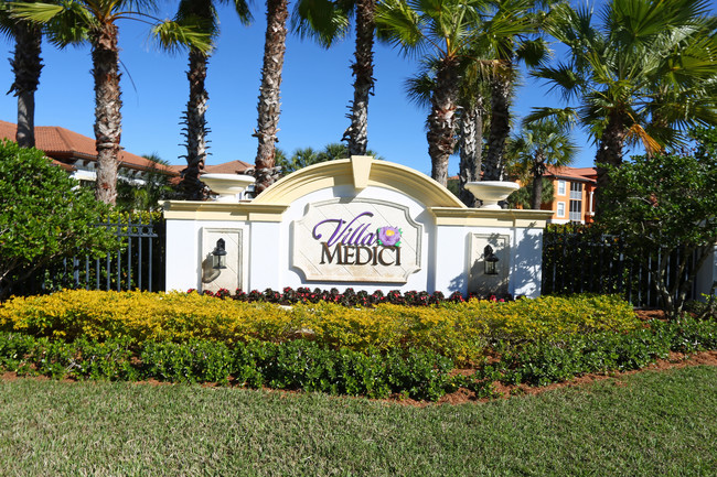 Villa Medici - Phase II in Ft. Myers, FL - Building Photo - Building Photo