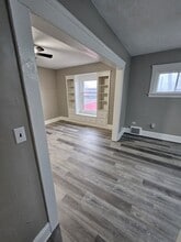 3294 W 111th St in Cleveland, OH - Building Photo - Building Photo