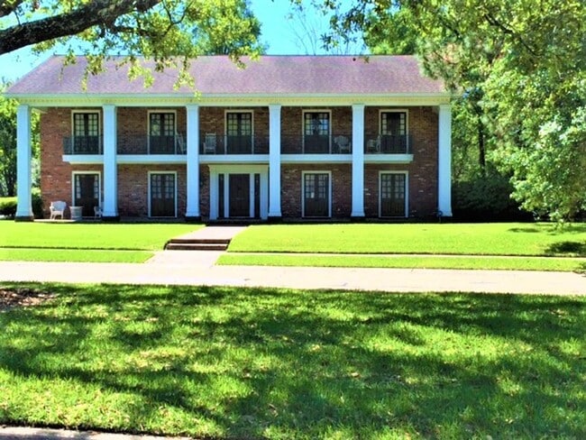 property at 7656 Rienzi Blvd