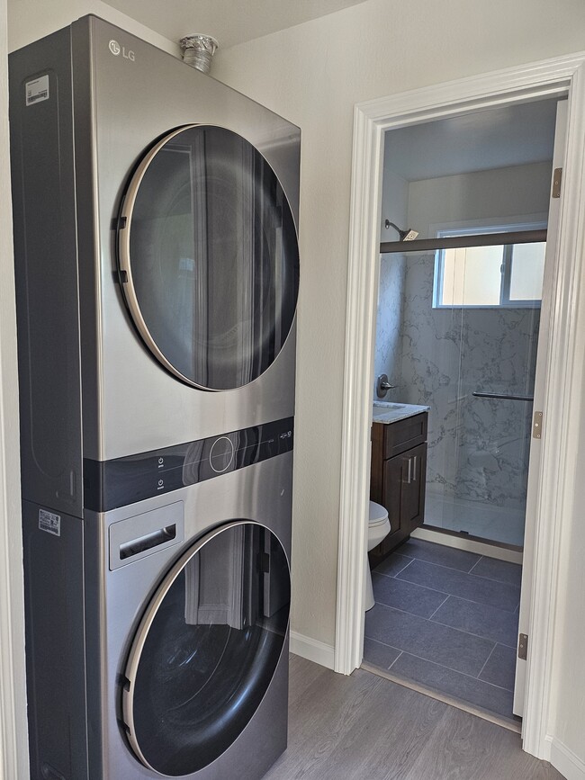 2846 McGee Ave, Unit A