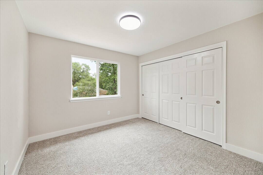 7811 Ashwell Ct in Spring, TX - Building Photo