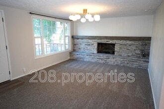 4352 Christine St in Boise, ID - Building Photo - Building Photo