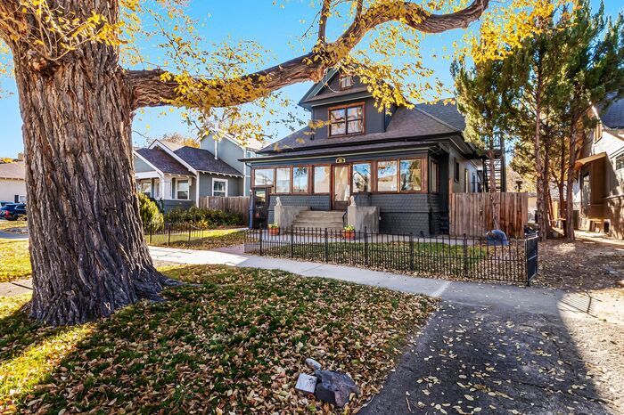 853 Ouray Ave in Grand Junction, CO - Foto de edificio