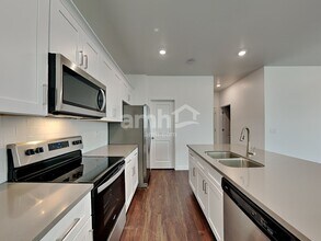 2130 W Magdalena Ln in Phoenix, AZ - Building Photo - Building Photo