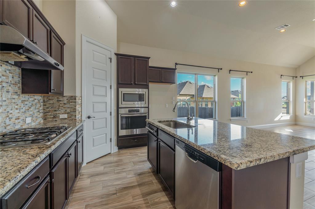 6740 Brindisi Pl in Round Rock, TX - Foto de edificio