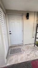 13030 SW 84th St in Miami, FL - Building Photo - Building Photo