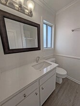 1335 S Carmelina Ave, Unit 202 in Los Angeles, CA - Building Photo - Building Photo