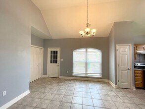 12203 Sundown Dr in Denham Springs, LA - Building Photo - Building Photo