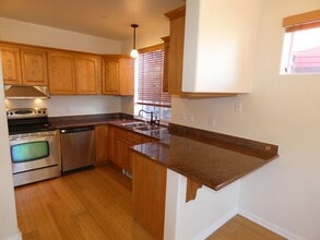 2606 Peach Ct in Port Angeles, WA - Building Photo - Building Photo