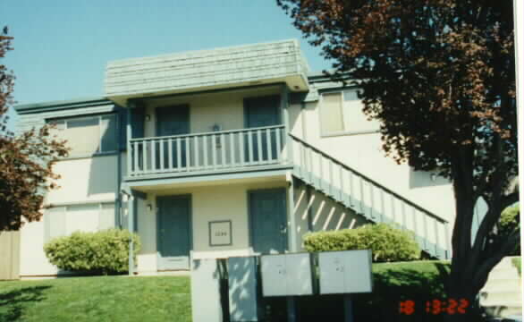 1244 Quincy Dr in San Jose, CA - Foto de edificio