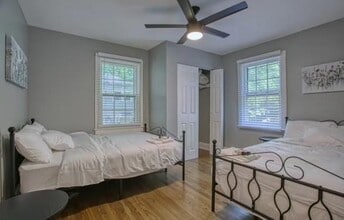 1414 Womack Ave in East Point, GA - Building Photo - Building Photo