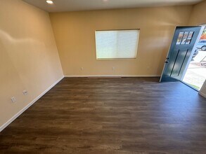 1101 Cobb in San Mateo, CA - Building Photo - Building Photo