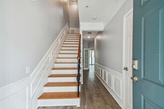 3183 Bayshore Oaks Dr in Tampa, FL - Building Photo - Building Photo