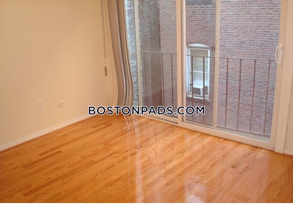 43 Symphony Rd, Unit 18 in Boston, MA - Building Photo - Building Photo