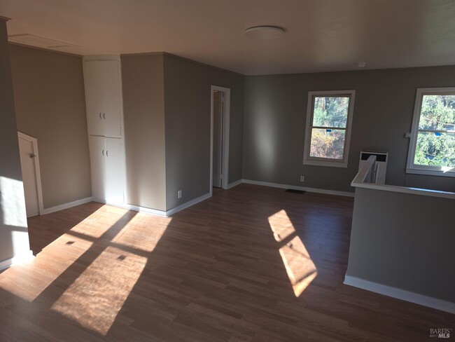 property at 420 Howell Mountain Rd