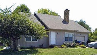 4492 Dothan Dr in Lexington, KY - Building Photo