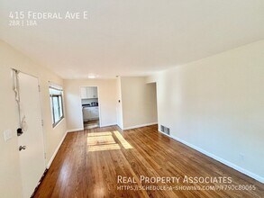 415 Federal Ave E in Seattle, WA - Building Photo - Building Photo