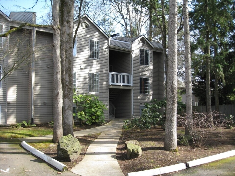 6160 SW Alice Ln in Beaverton, OR - Building Photo