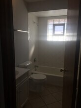 283 Yates Ave in Calumet City, IL - Building Photo - Building Photo