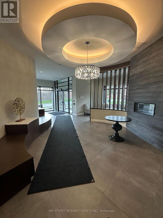 1 Redfern Ave in Hamilton, ON - Building Photo - Building Photo