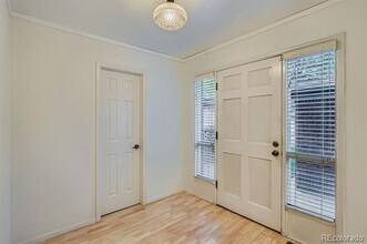 6350 W Mansfield Ave in Denver, CO - Foto de edificio - Building Photo