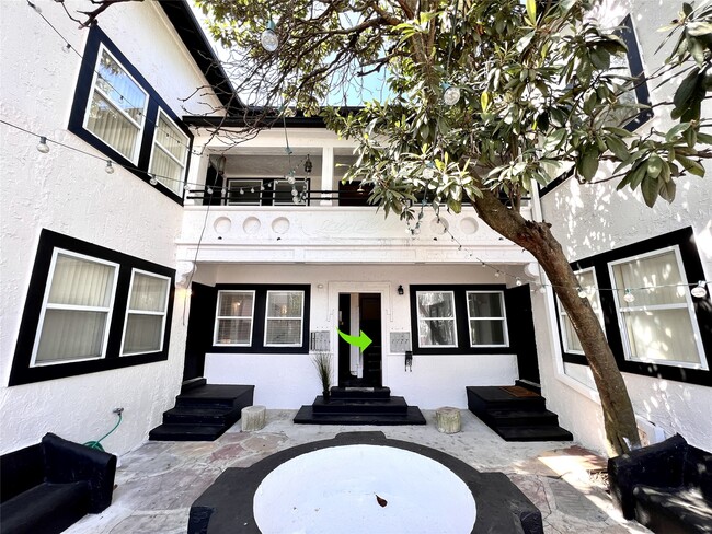 property at 415 Fairview St