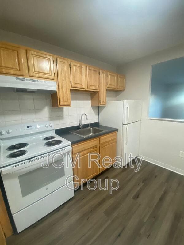 property at 700 Cummins Hwy