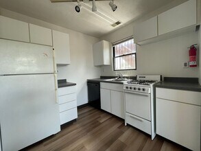114 Morewood Ave in Pittsburgh, PA - Building Photo - Building Photo