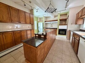 62 Webster St in Laconia, NH - Building Photo