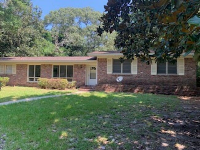 property at 1513 Montpelier St