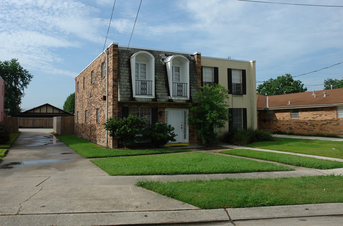 5018 Newlands St in Metairie, LA - Building Photo