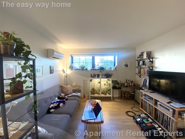 10 Soden St in Cambridge, MA - Building Photo - Building Photo