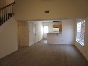 5013-5015-5015 Betty Jean Way in Columbia, MO - Building Photo - Building Photo