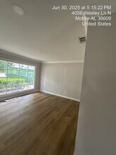 4056 S Wesley Ln in Mobile, AL - Building Photo - Building Photo
