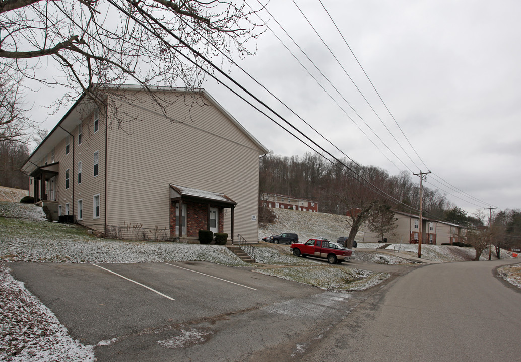 Deer Run in Ashland, KY - Building Photo