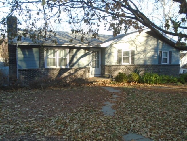property at 200 N Delaware Ave