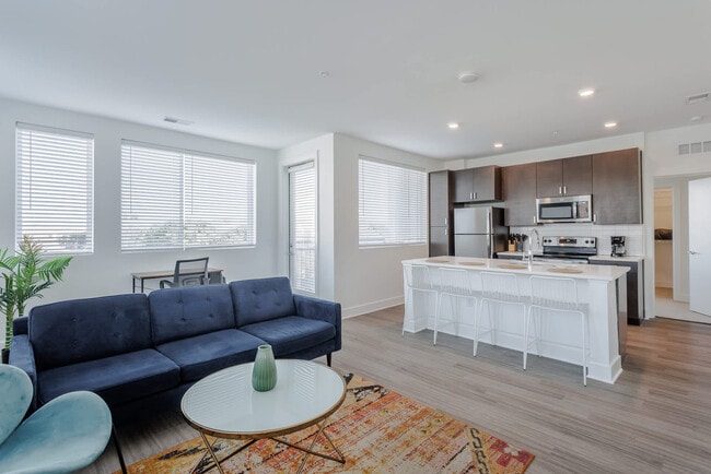 601 E Pete Rose Way-Unit -ID1036066P in Cincinnati, OH - Foto de edificio - Building Photo