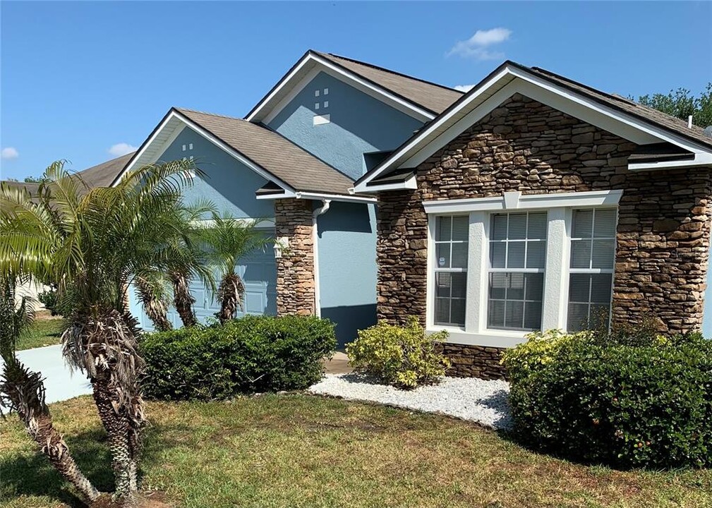 5539 Sycamore Canyon Dr in Kissimmee, FL - Building Photo