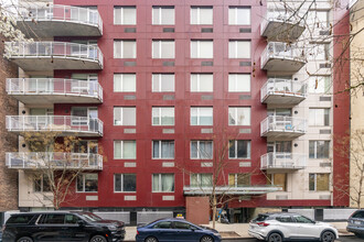 517 W 46th St in New York, NY - Building Photo - Building Photo