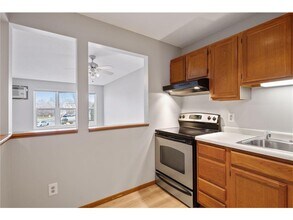 720 3rd Ave NE in Minneapolis, MN - Building Photo - Building Photo