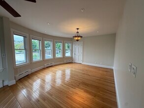 5 Cedar Hill Terrace in Swampscott, MA - Building Photo - Building Photo